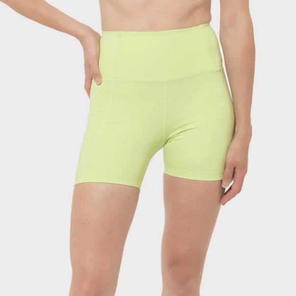GIRLFRIEND COLLECTIVE key Lime Green shorts size medium - Picture 1 of 7